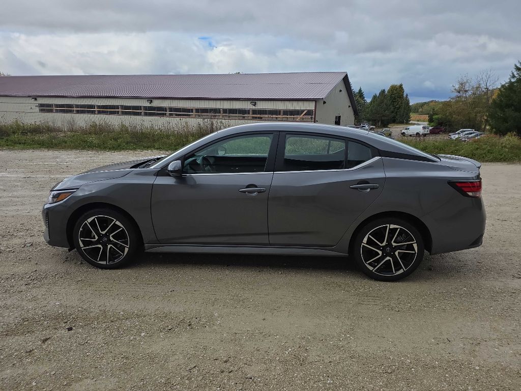 Photo 8 of this NISSAN SENTRA