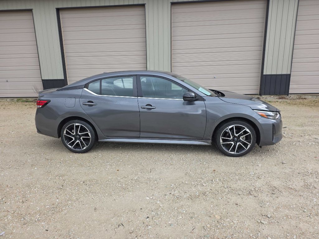 Photo 6 of this NISSAN SENTRA