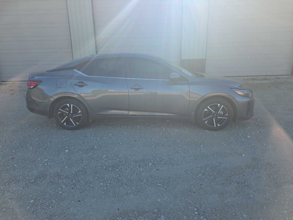 Photo 4 of this NISSAN SENTRA