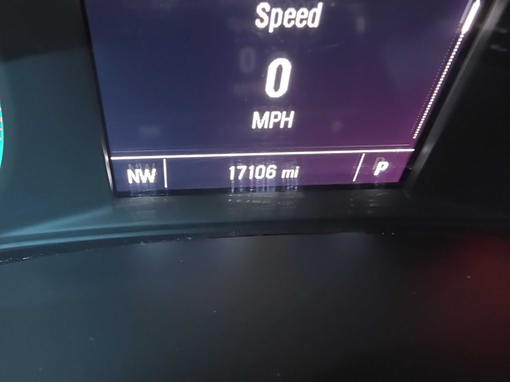 Photo 19 of this CHEVROLET MALIBU