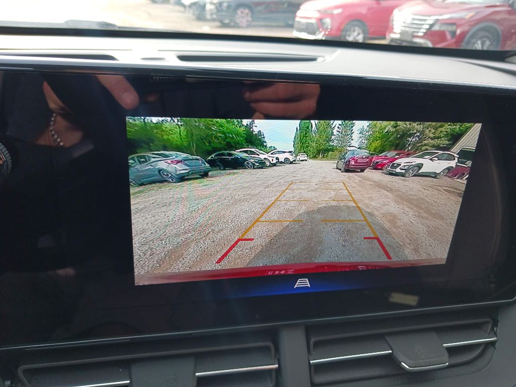 Photo 16 of this CHEVROLET TRAX