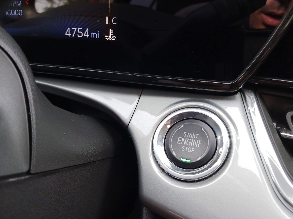 Photo 17 of this CHEVROLET TRAX