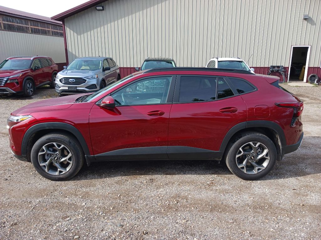 Photo 9 of this CHEVROLET TRAX