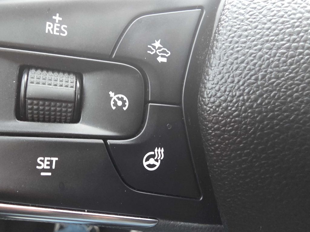 Photo 19 of this CHEVROLET TRAX
