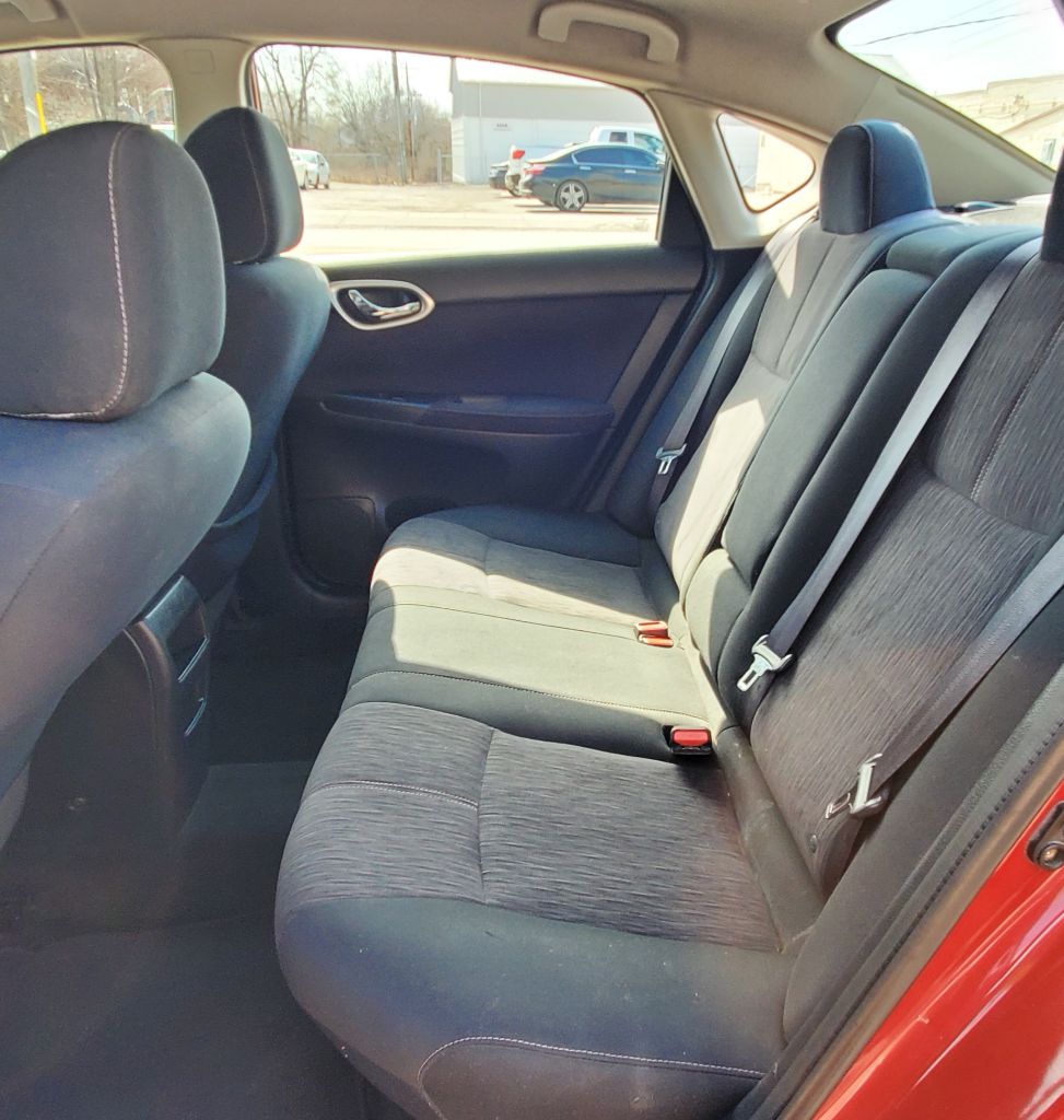 Photo 11 of this NISSAN ALTIMA