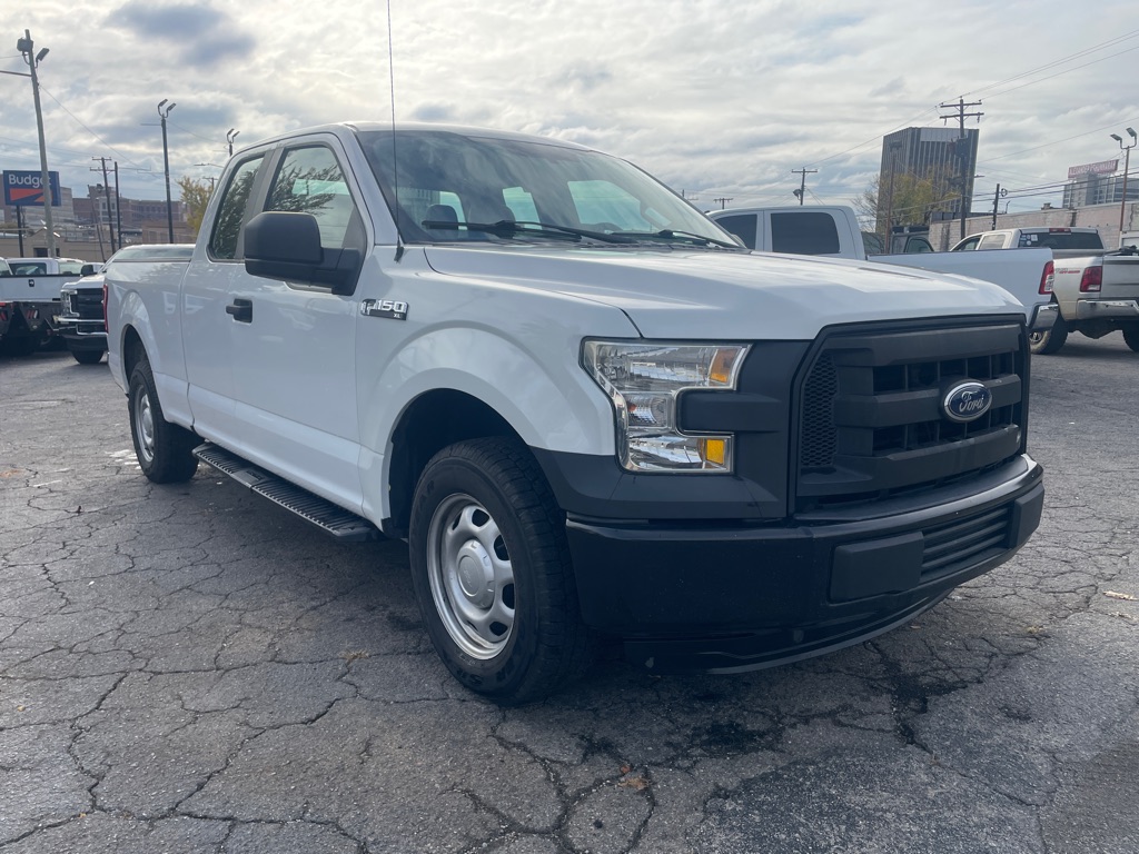 Photo 7 of this FORD F150