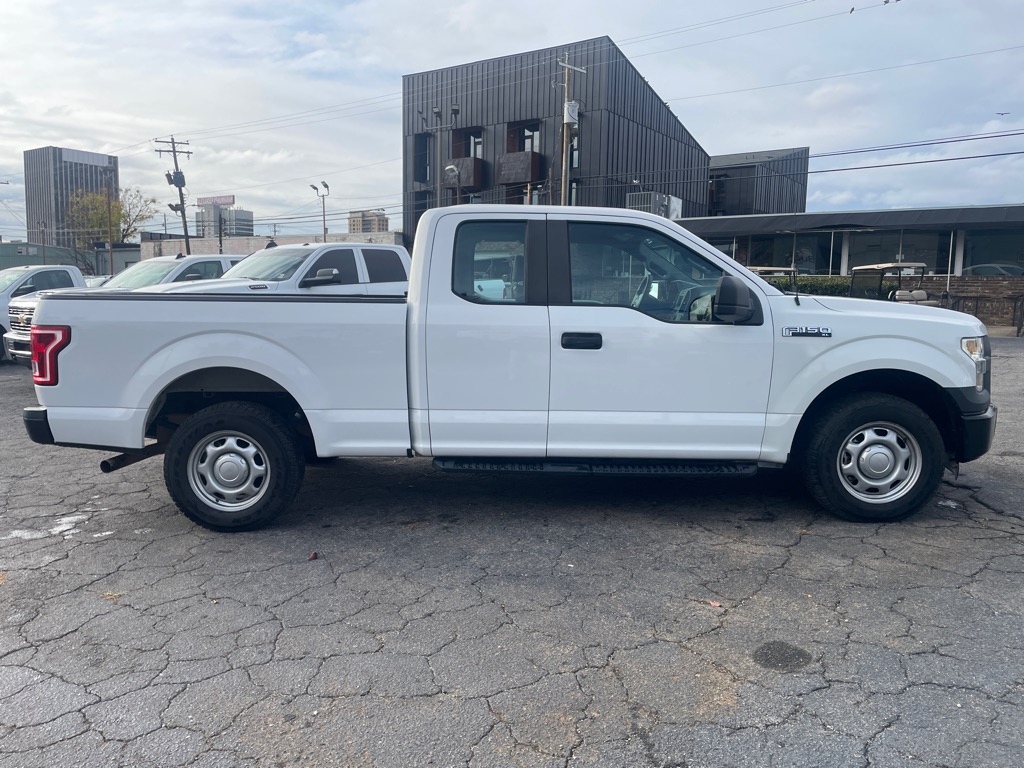 Photo 6 of this FORD F150