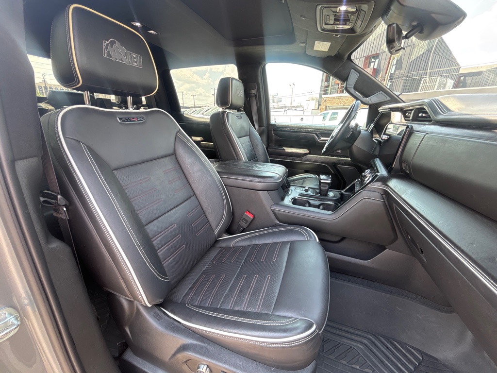Photo 23 of this GMC SIERRA