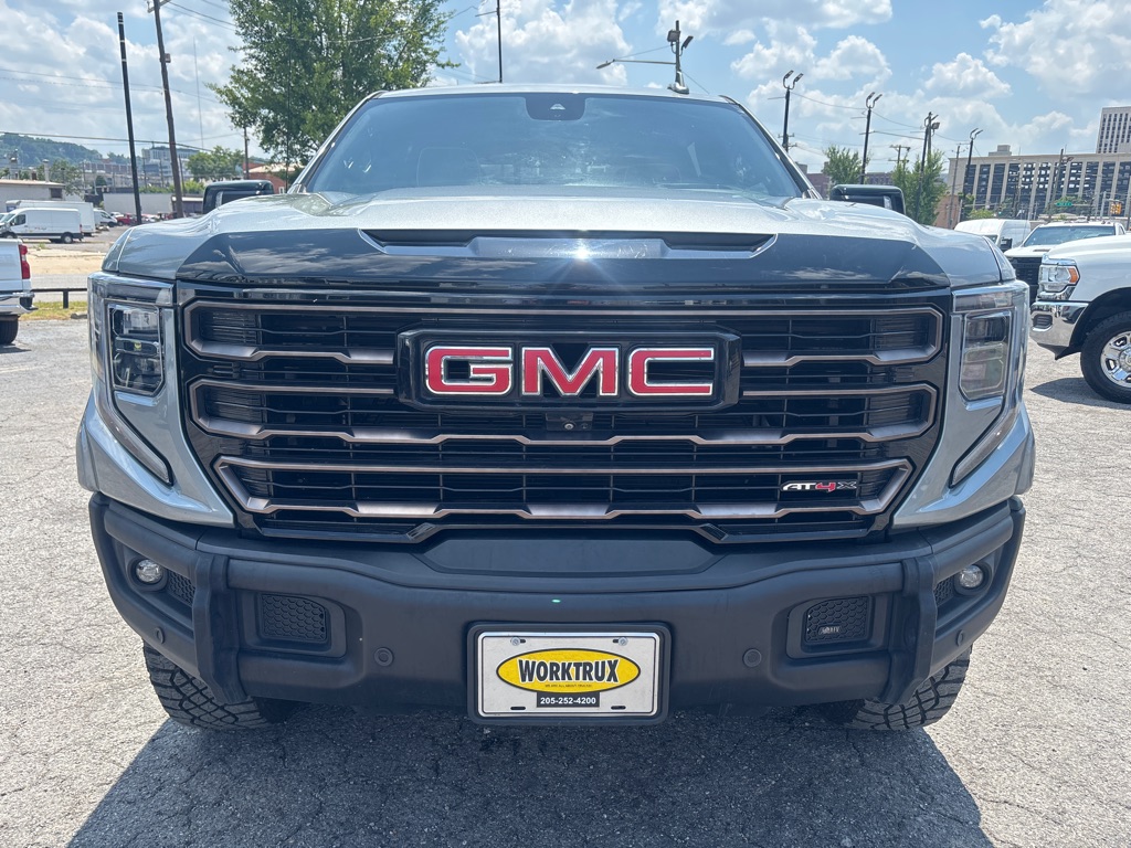 Photo 8 of this GMC SIERRA