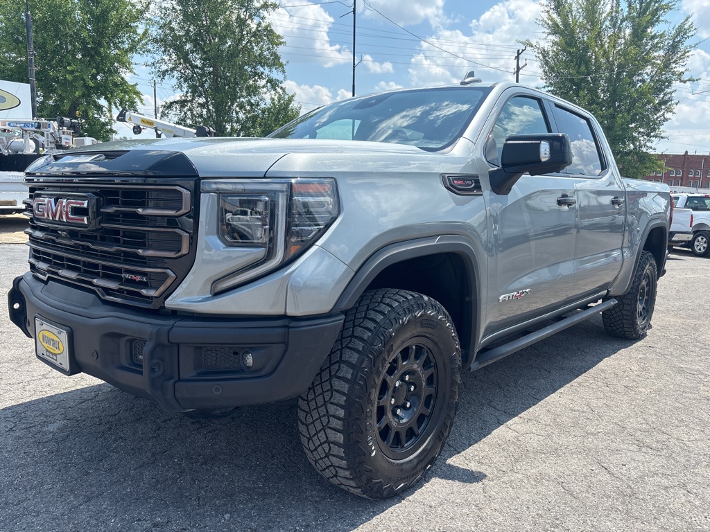 2023 GMC SIERRA