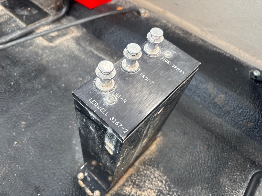 Photo 11 of this INTERNATIONAL 4300