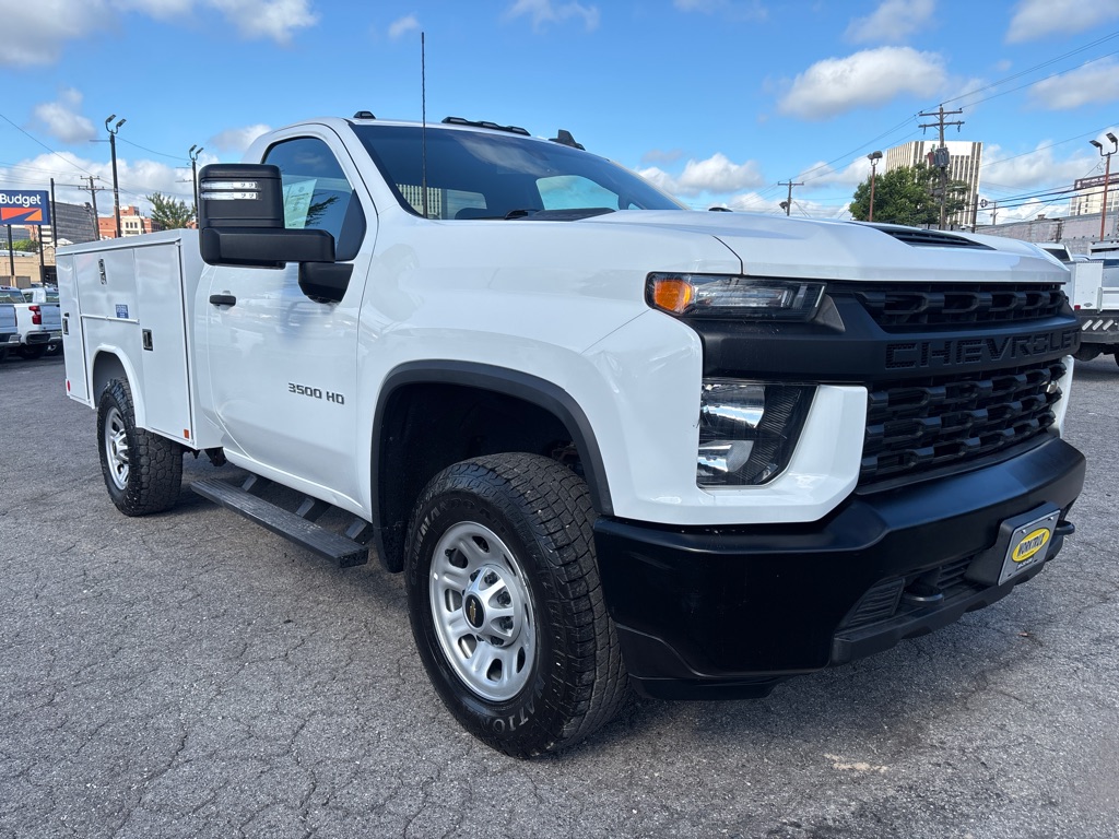 Photo 7 of this CHEVROLET K3500