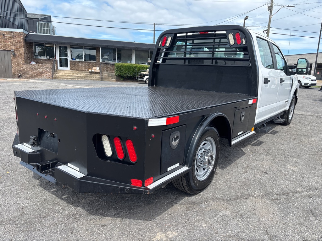 Photo 5 of this FORD F350