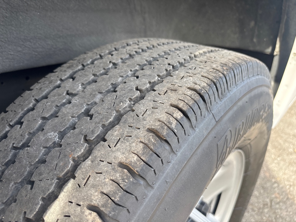 Photo 23 of this CHEVROLET G2500