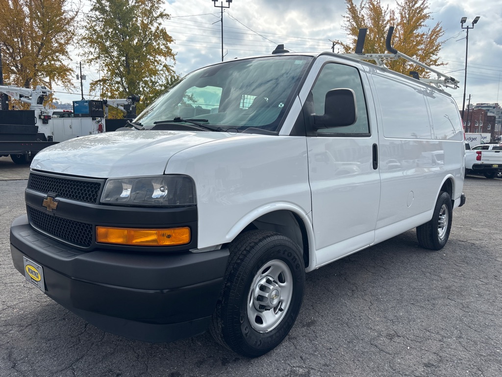 2020 CHEVROLET G2500