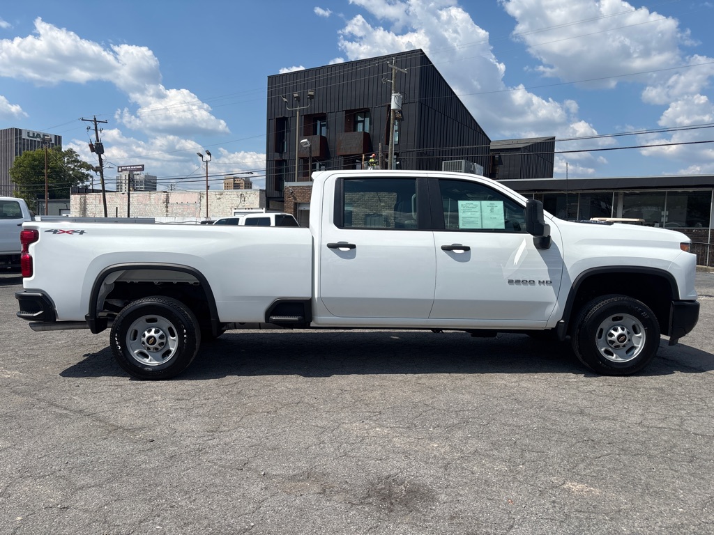 Photo 11 of this CHEVROLET K2500