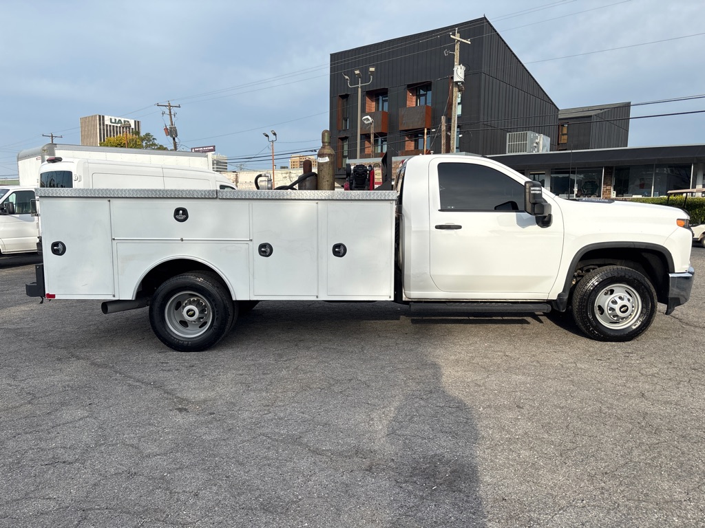 Photo 5 of this CHEVROLET SILVERADO 3500