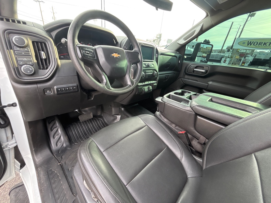 Photo 7 of this CHEVROLET SILVERADO 3500