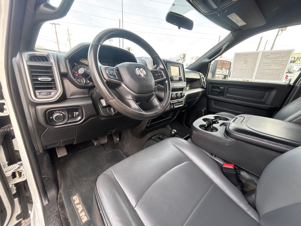 Photo 10 of this RAM 3500