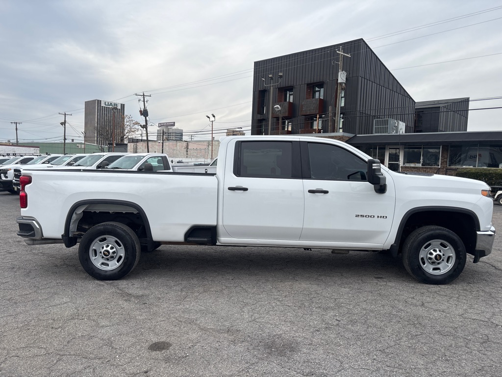 Photo 6 of this CHEVROLET SILVERADO 2500