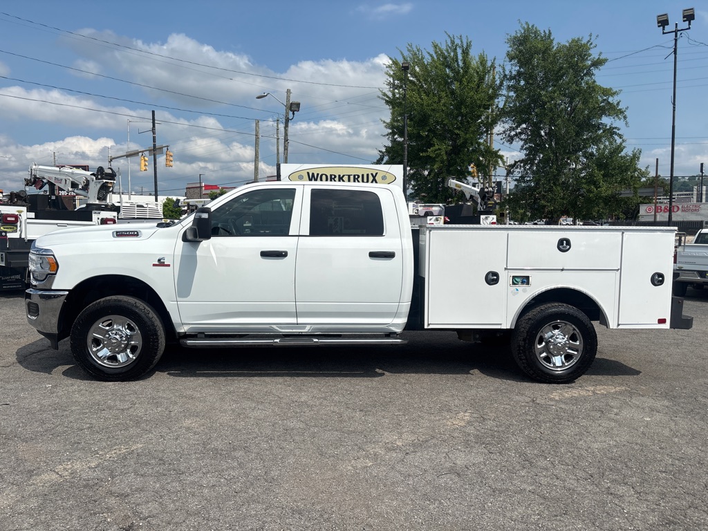 Photo 2 of this RAM 2500