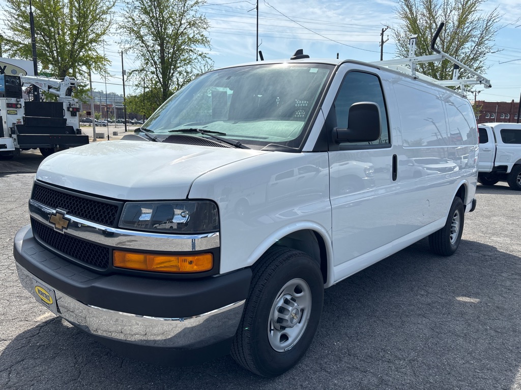 2024 CHEVROLET EXPRESS G2500