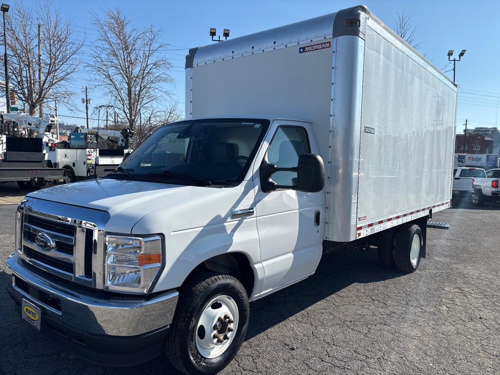 2024 FORD ECONOLINE