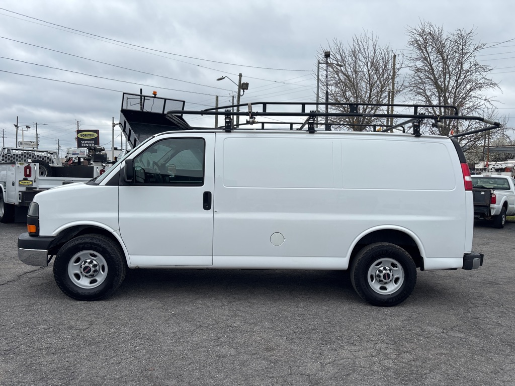 Photo 2 of this GMC G2500