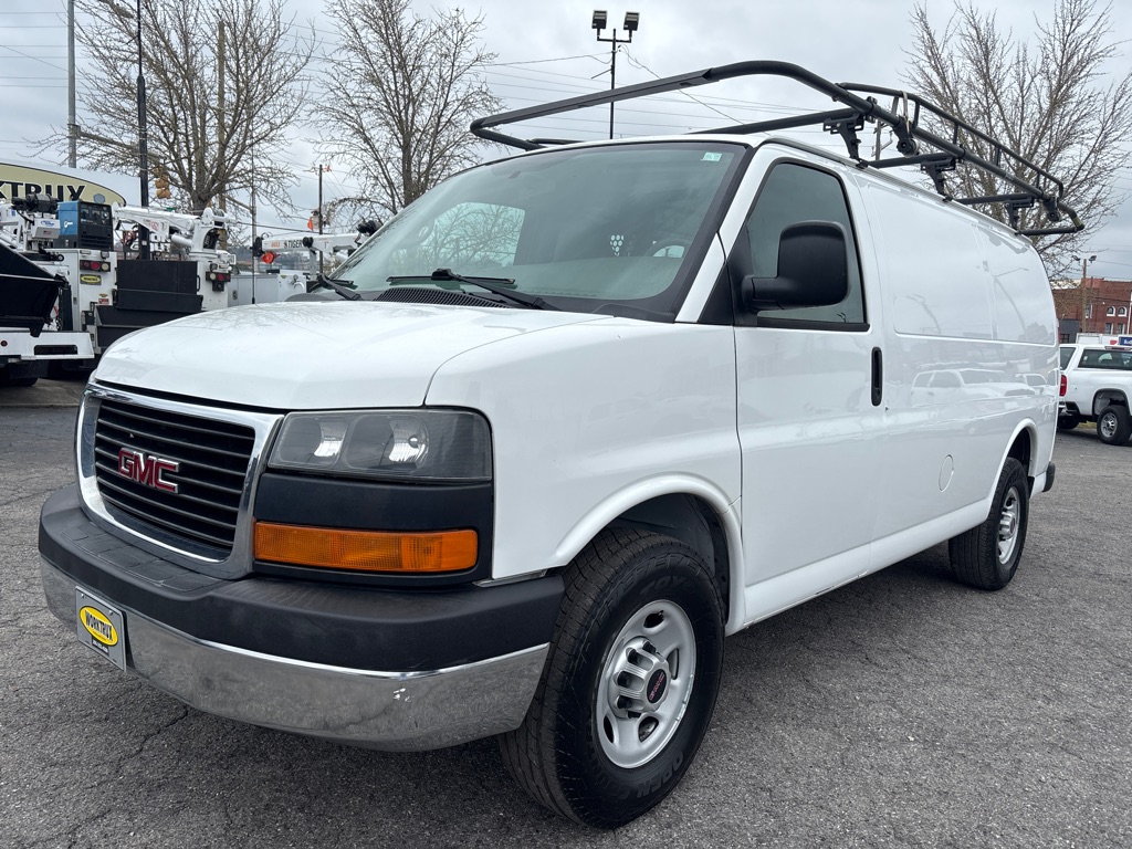 2015 GMC G2500