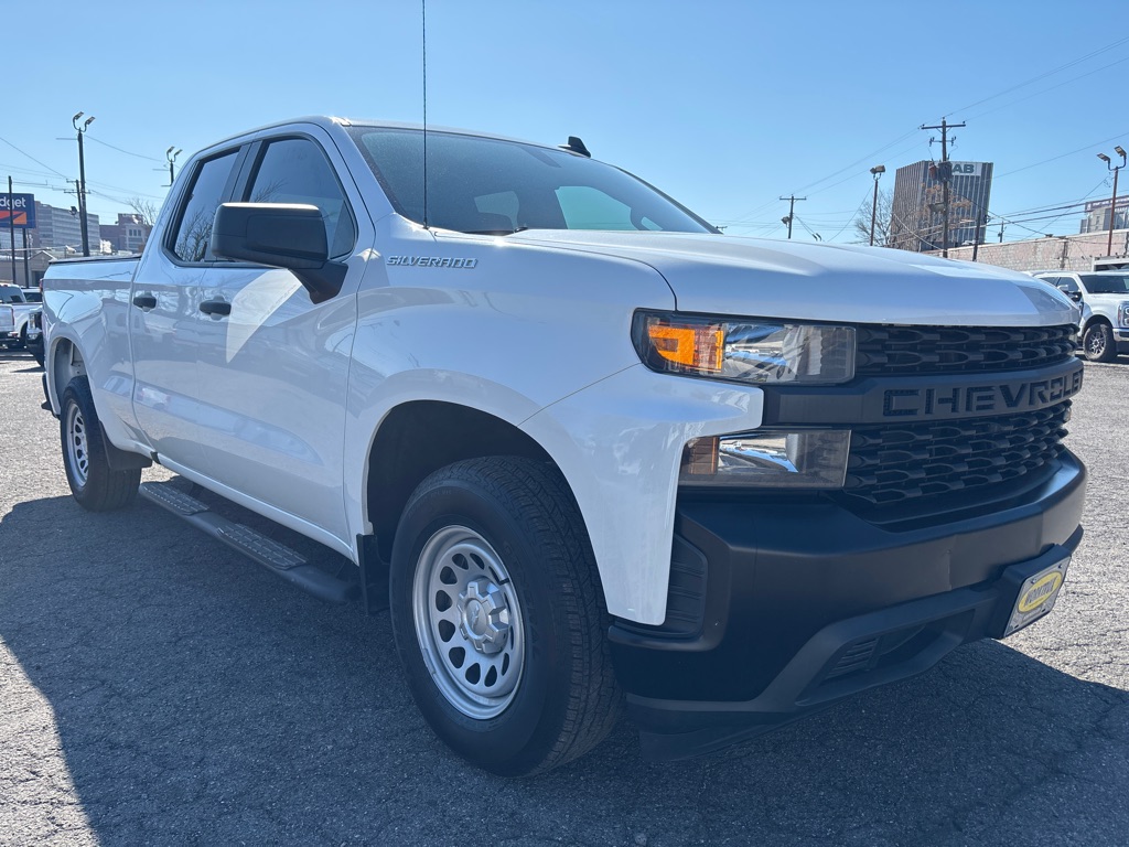 Photo 7 of this CHEVROLET SILVERADO 1500