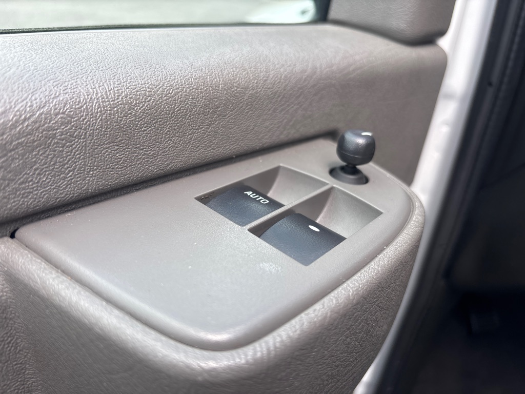 Photo 9 of this CHEVROLET EXPRESS G3500