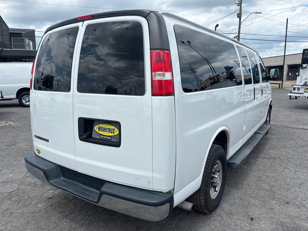 Photo 5 of this CHEVROLET EXPRESS G3500