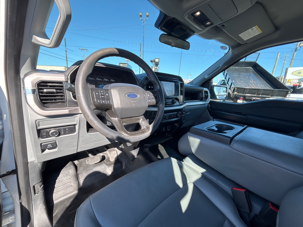 Photo 9 of this FORD F150