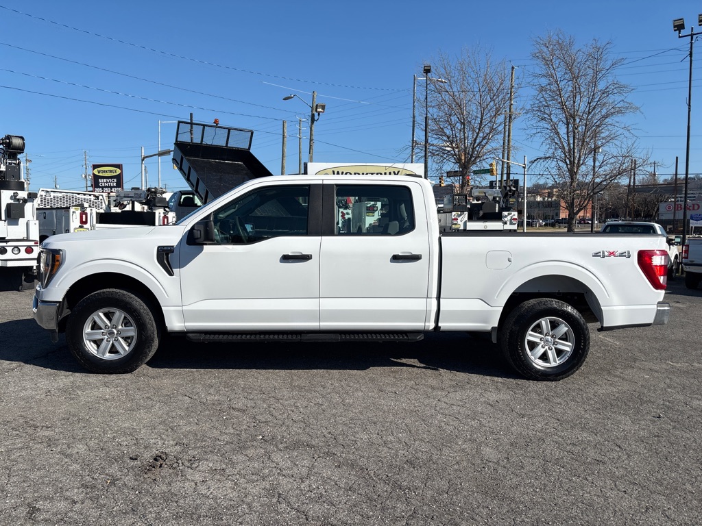 Photo 2 of this FORD F150