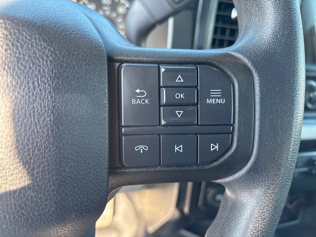 Photo 12 of this FORD F150