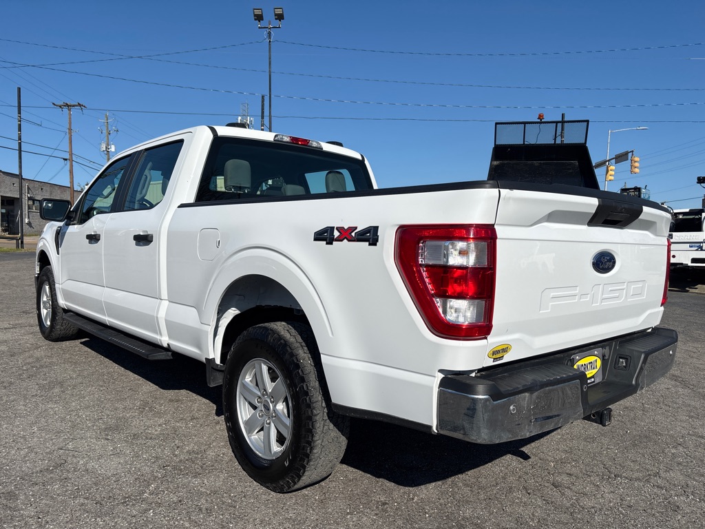 Photo 3 of this FORD F150