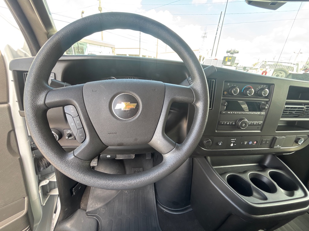 Photo 11 of this CHEVROLET EXPRESS G3500