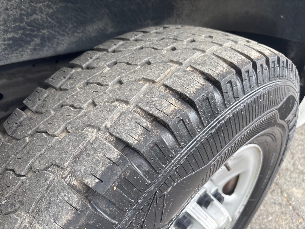 Photo 19 of this CHEVROLET G2500