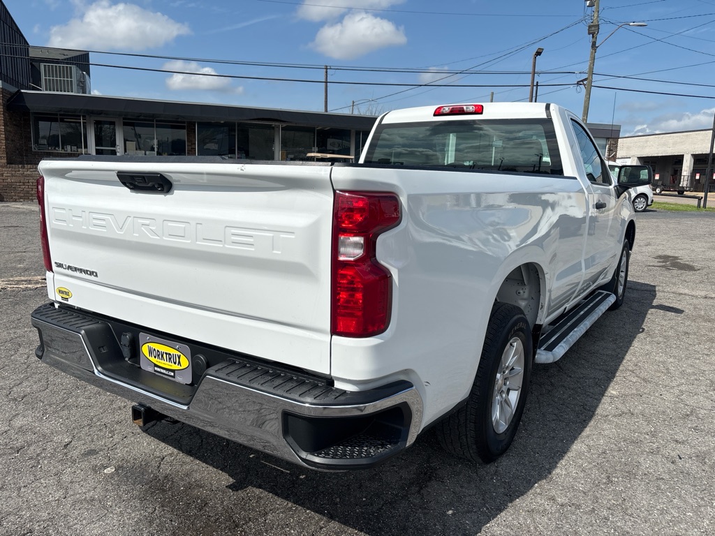 Photo 5 of this CHEVROLET C1500