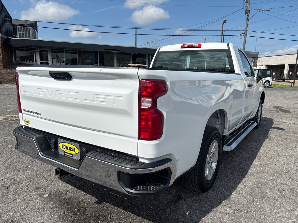 Photo 5 of this CHEVROLET C1500