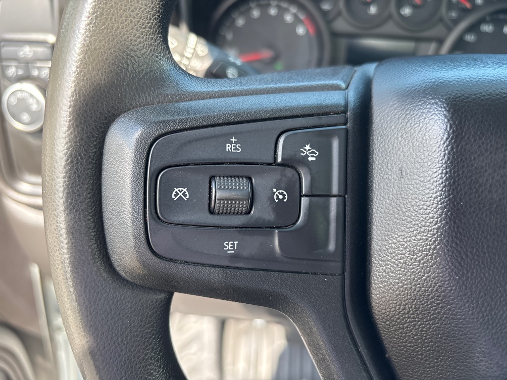 Photo 12 of this CHEVROLET C1500