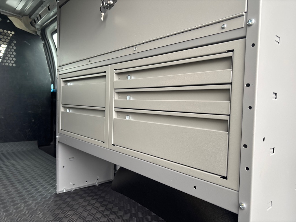 Photo 23 of this CHEVROLET G2500
