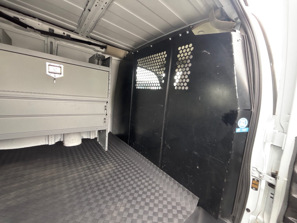Photo 25 of this CHEVROLET G2500