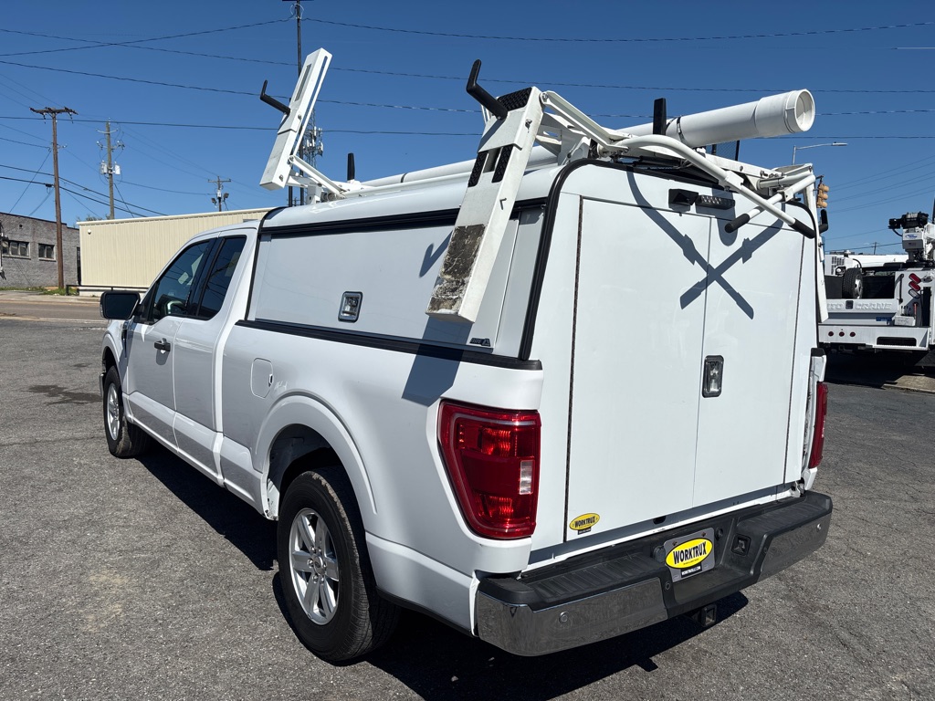 Photo 29 of this FORD F150