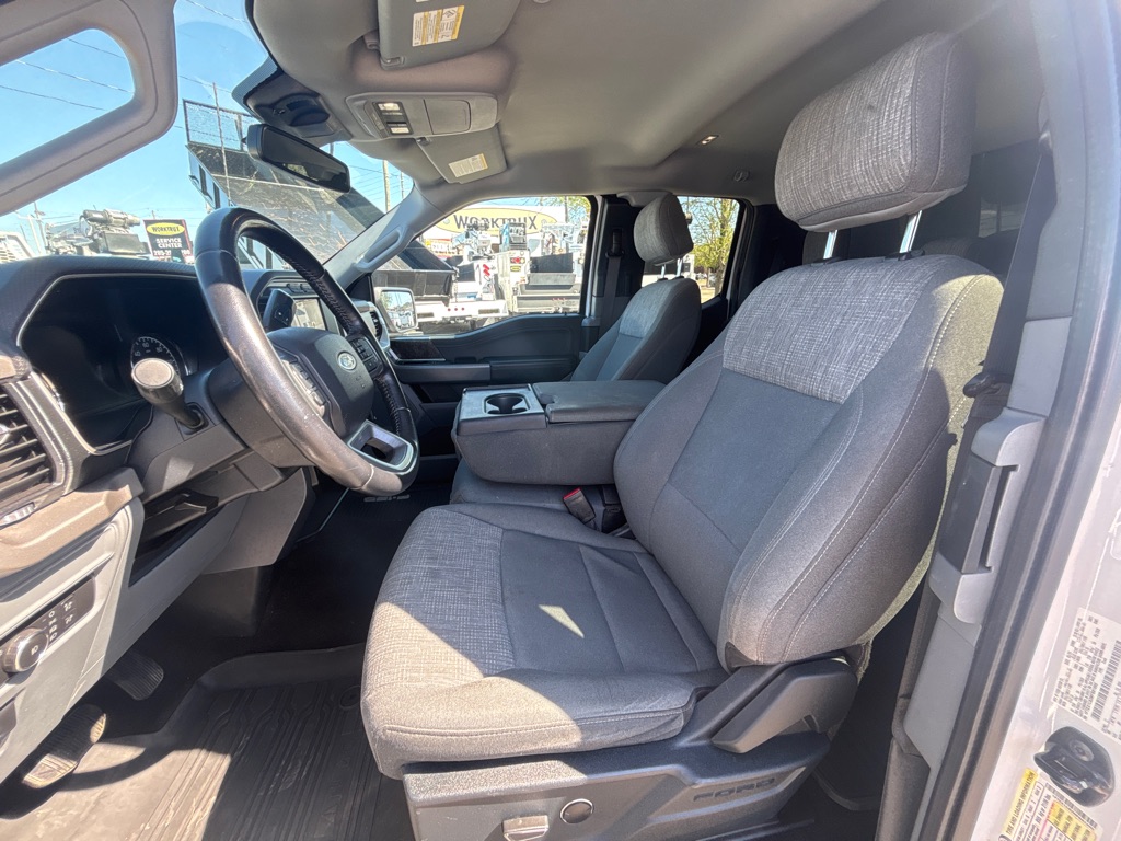 Photo 16 of this FORD F150