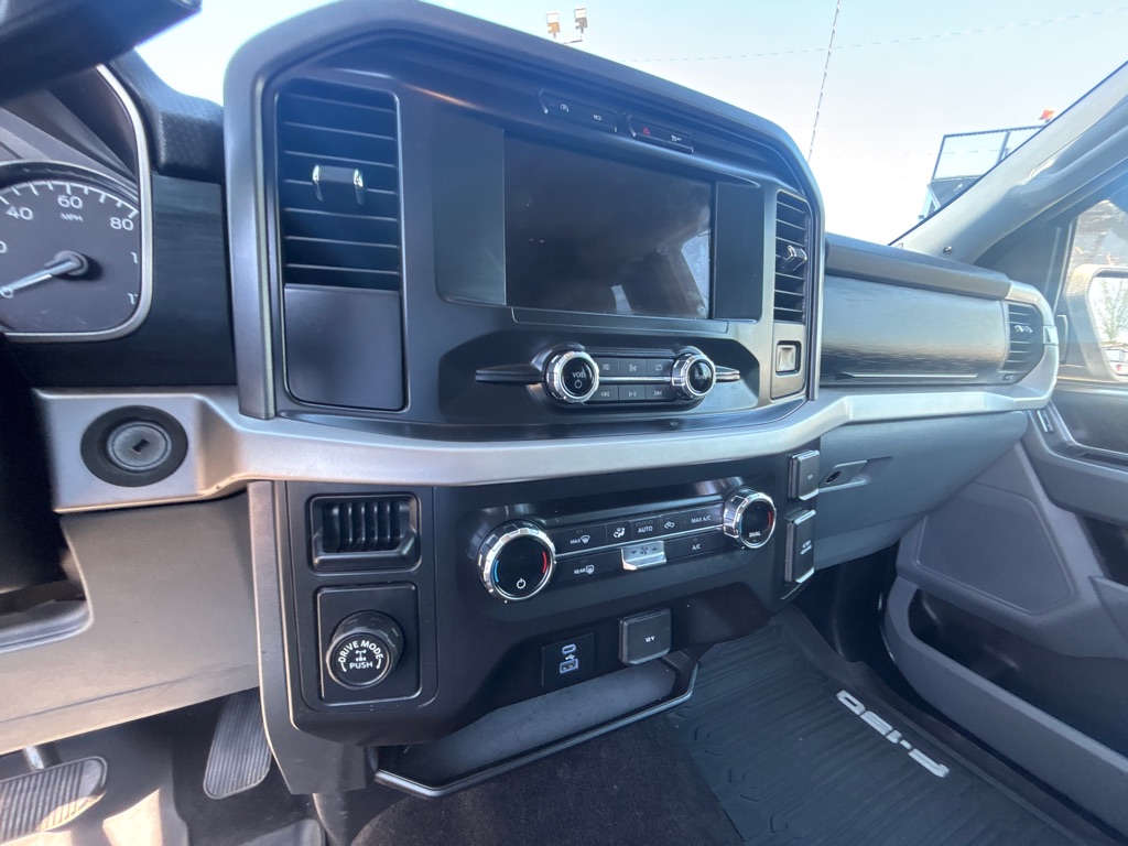 Photo 14 of this FORD F150