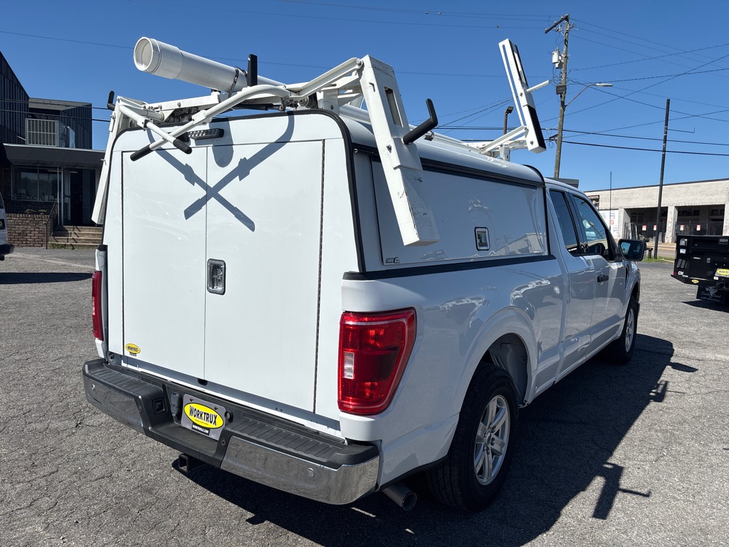Photo 30 of this FORD F150