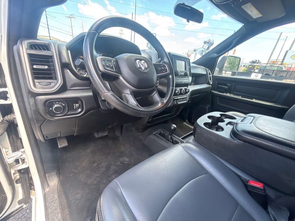Photo 13 of this RAM 3500