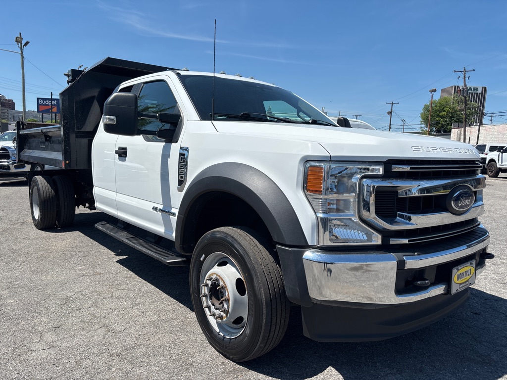 Photo 7 of this FORD F550