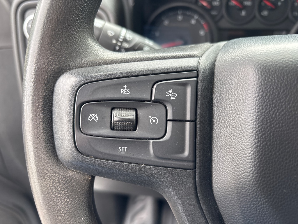 Photo 13 of this CHEVROLET SILVERADO 3500